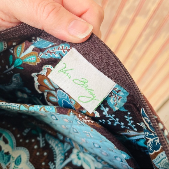 Vera Bradley Java Blue Maggie Paisley Quilted Zip Top Small Shoulder Bag Purse - Picture 6 of 11